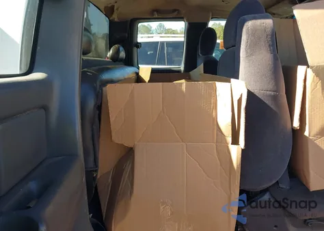 2003 GMC Sierra 2500Hd из США, поврежденный, VIN 1GTHC29UX3E224069